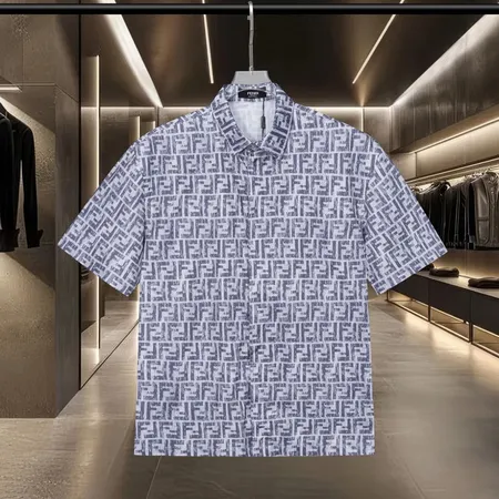 フェンディ シャツ