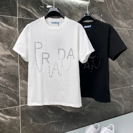 プラダ Tシャツ