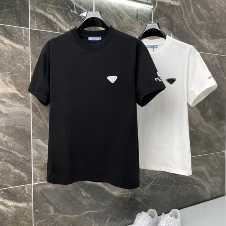 プラダ Tシャツ