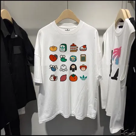 アディダス Tシャツ