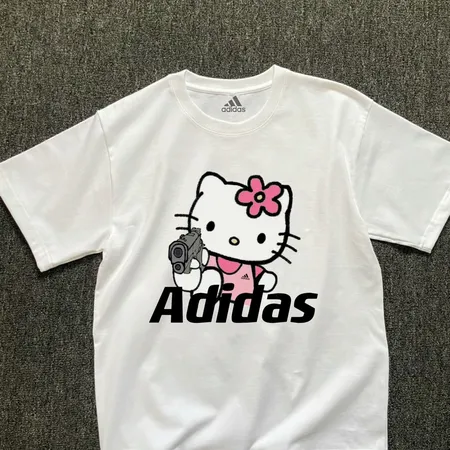 アディダス Tシャツ