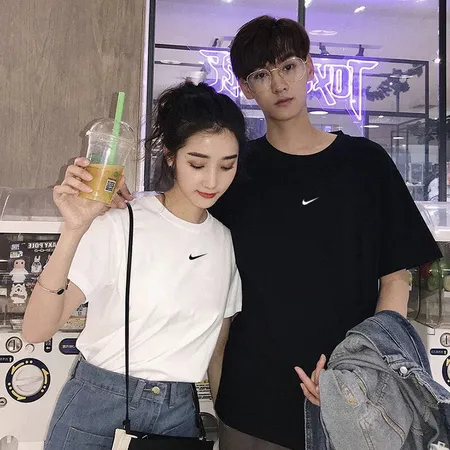 ナイキ Tシャツ