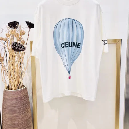 セリーヌ Tシャツ