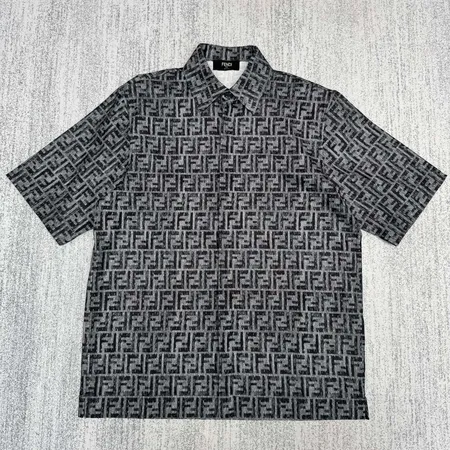 フェンディ シャツ