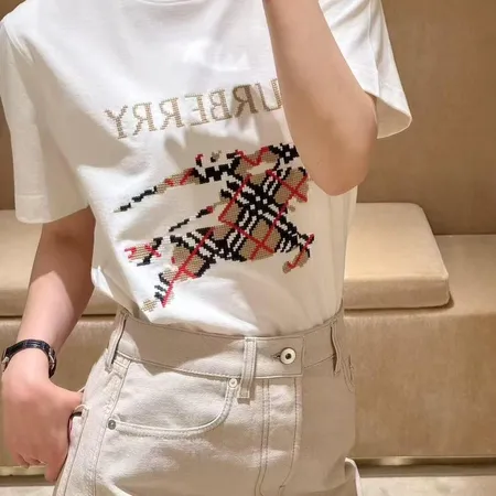 バーバリー ス Tシャツ