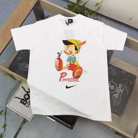 ナイキ Tシャツ