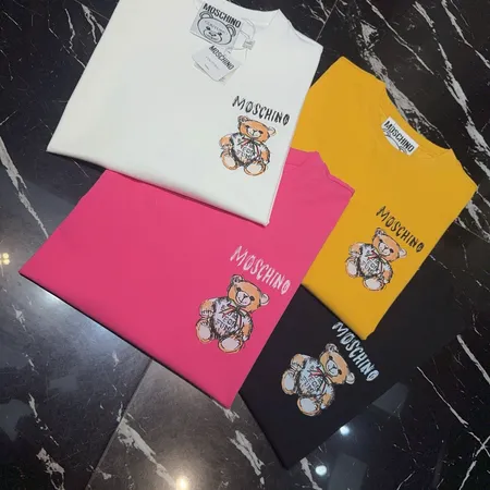 モスキーノ Tシャツ