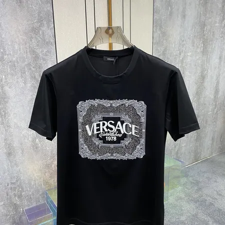 ヴェルサーチ Tシャツ