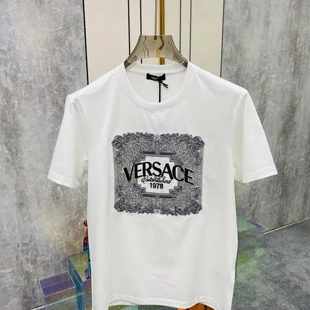 ヴェルサーチ Tシャツ