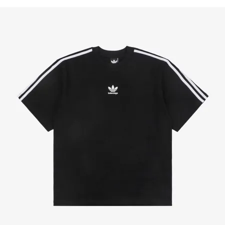 アディダス Tシャツ