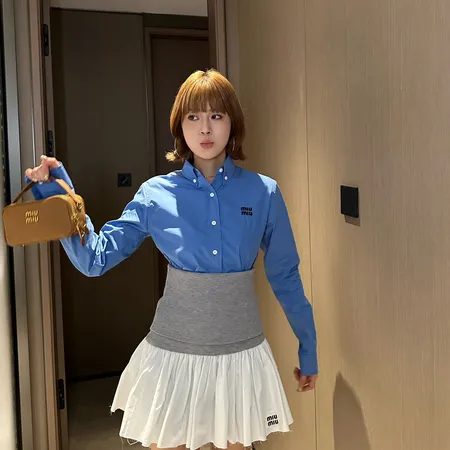 ミュウミュウ シャツ