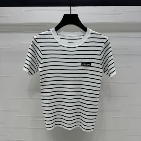 ミュウミュウ Tシャツ