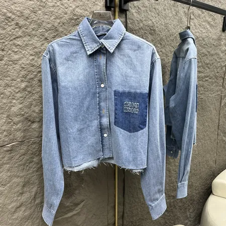 ミュウミュウ シャツ