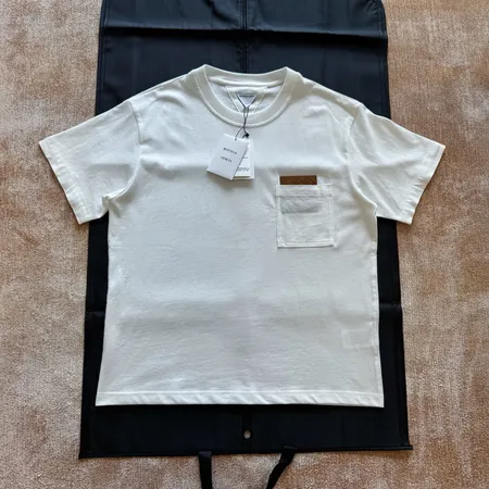 ボッテガ ヴェネタ Tシャツ