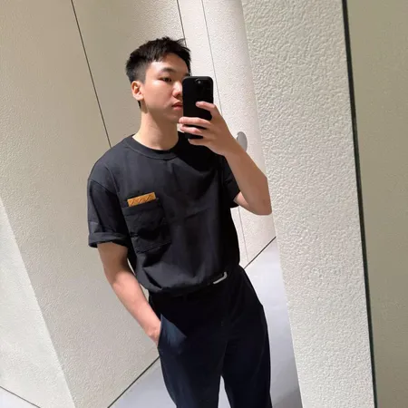 ボッテガ ヴェネタ Tシャツ