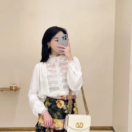 ヴァレンティノ シャツ