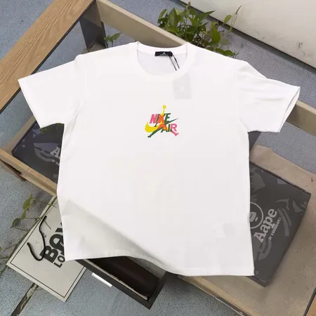 ナイキ Tシャツ