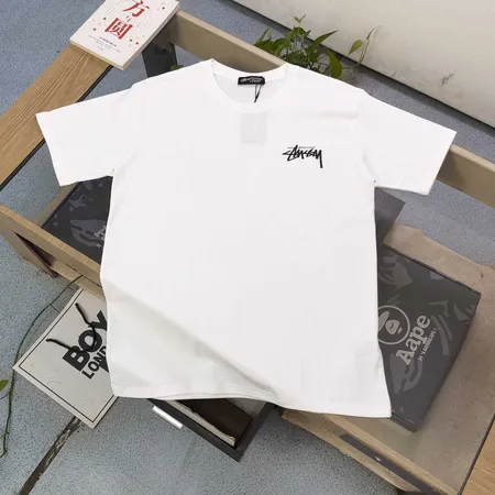 ステューシー Tシャツ