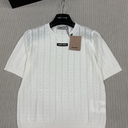 ミュウミュウ Tシャツ