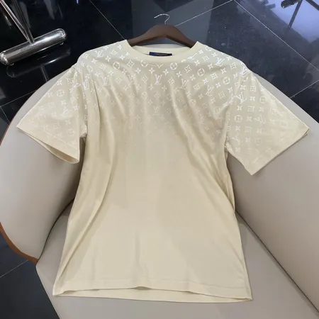 ルイヴィトン Tシャツ