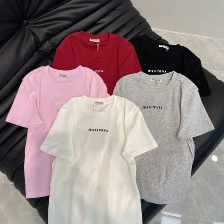 ミュウミュウ Tシャツ