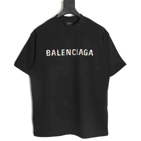 バレンシアガ Tシャツ