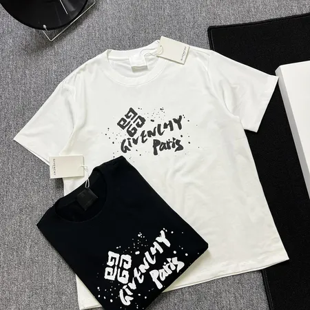 ジバンシィ Tシャツ