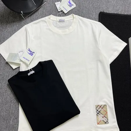バーバリー ス Tシャツ