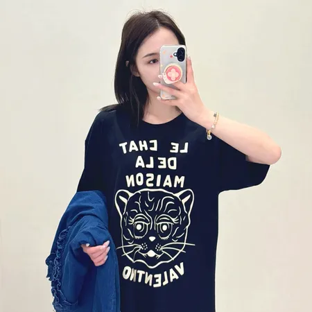 ヴァレンティノ Tシャツ