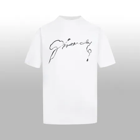 ジバンシィ Tシャツ