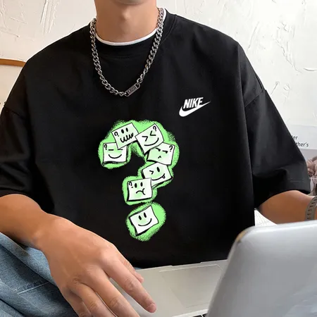 ナイキ Tシャツ