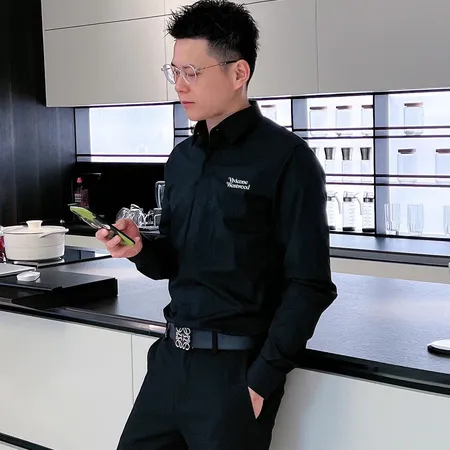 モスキーノ シャツ