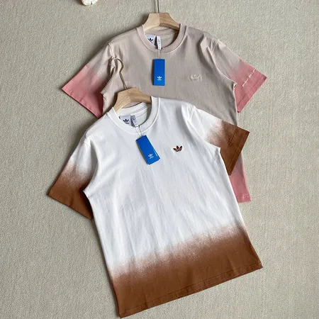 アディダス Tシャツ