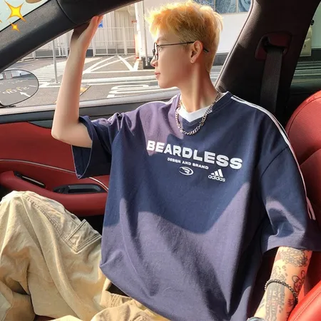 アディダス Tシャツ