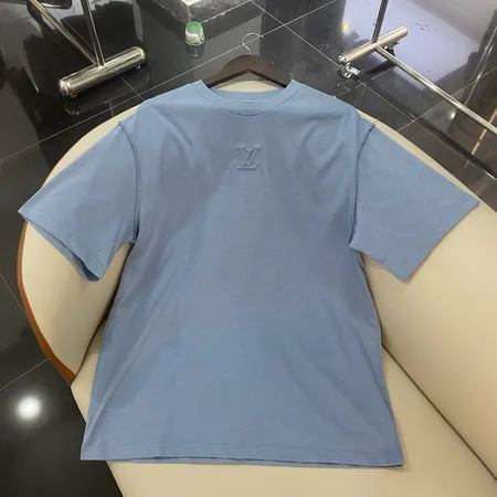 ルイヴィトン Tシャツ