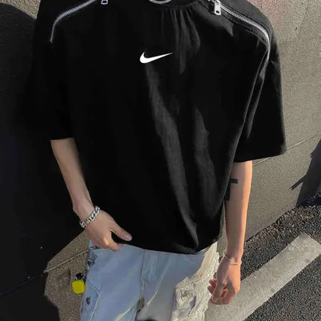 ナイキ Tシャツ