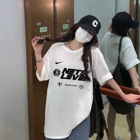 ナイキ Tシャツ
