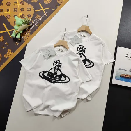 ヴィヴィアン・ウエストウッド Tシャツ