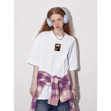 ナイキ Tシャツ