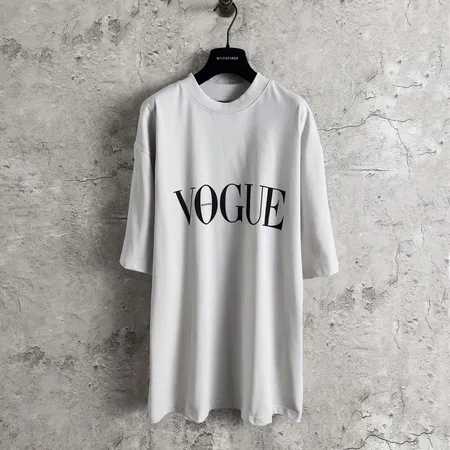 バレンシアガ Tシャツ