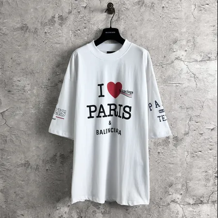 バレンシアガ Tシャツ