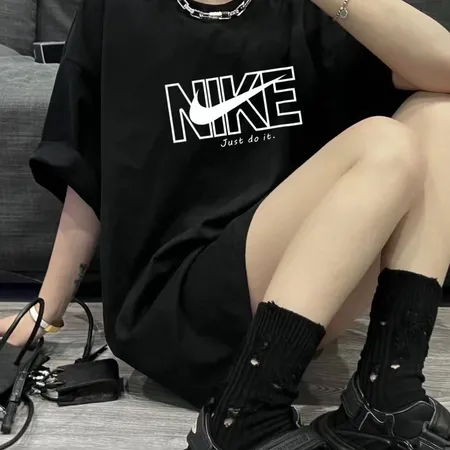 ナイキ Tシャツ