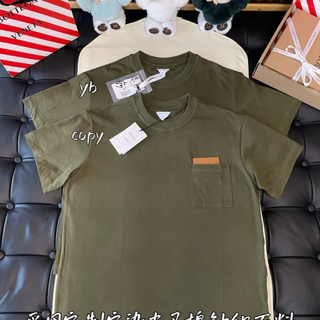 ボッテガ ヴェネタ Tシャツ