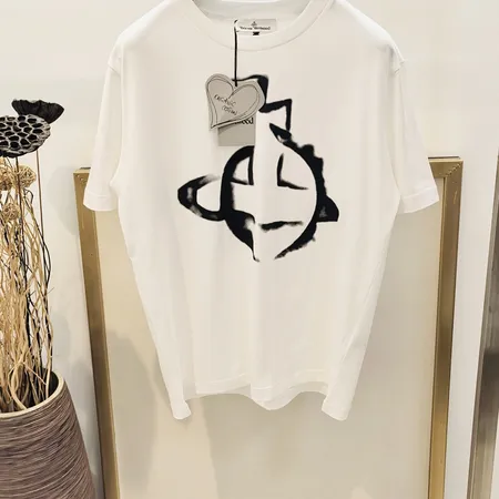 ヴィヴィアン・ウエストウッド Tシャツ
