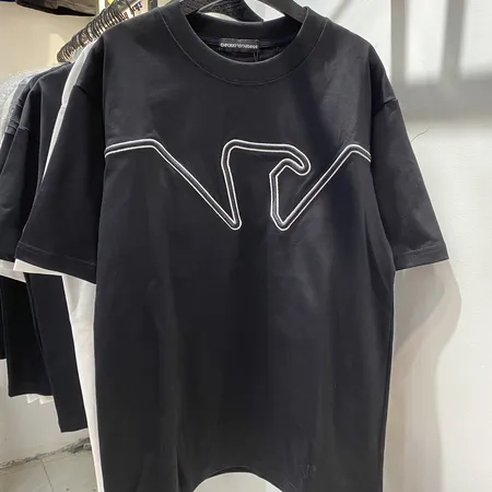 アルマーニ Tシャツ