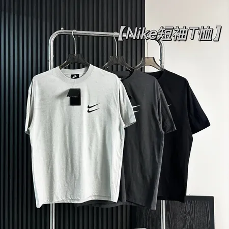 ナイキ Tシャツ