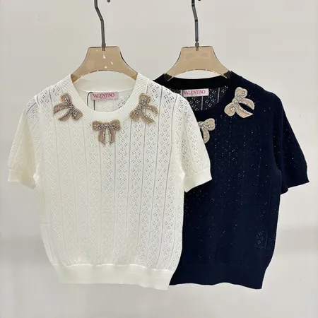 ヴァレンティノ Tシャツ