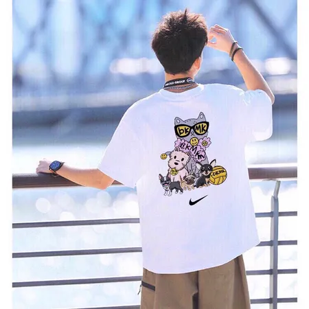 ナイキ Tシャツ