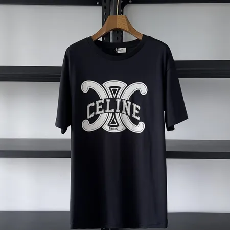 セリーヌ Tシャツ