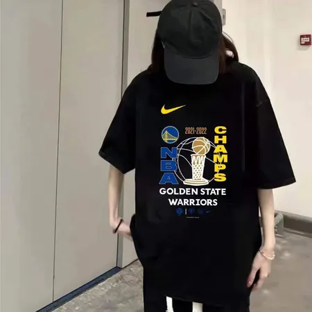 ナイキ Tシャツ